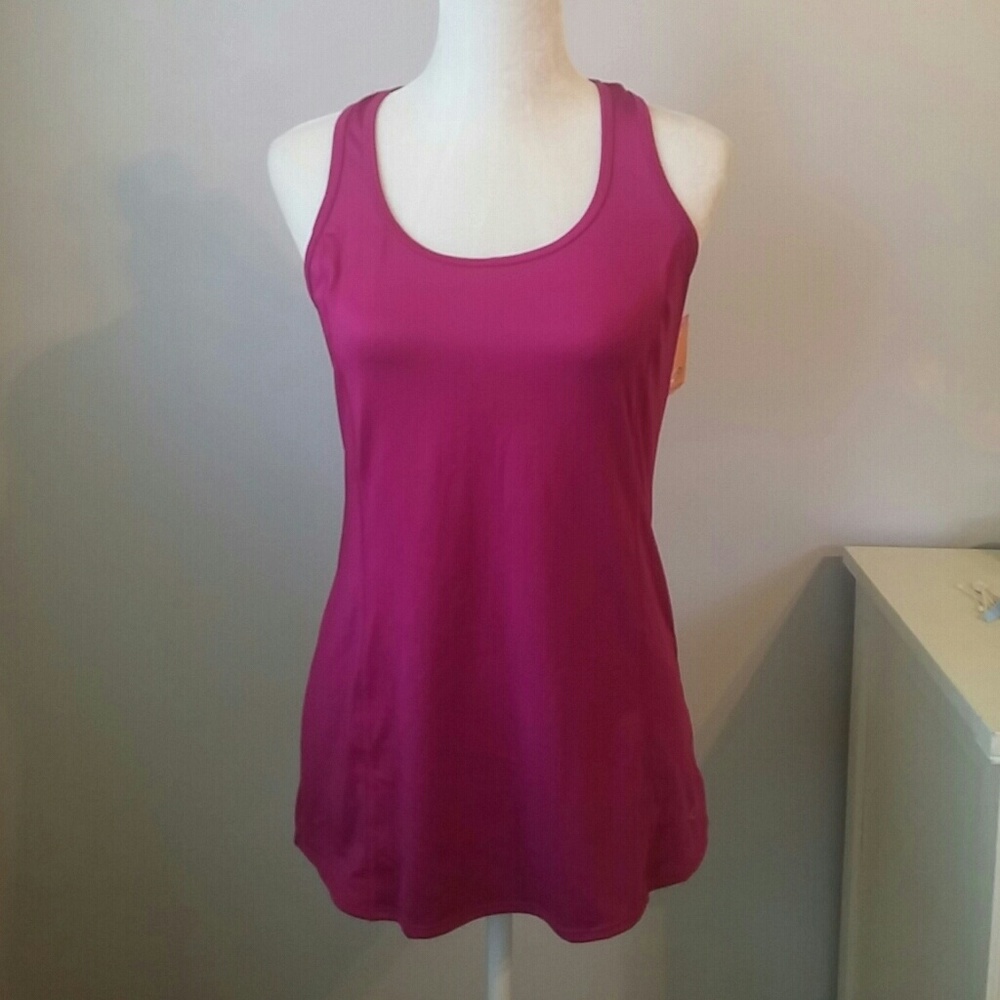 Champion semi-fitted work out tank